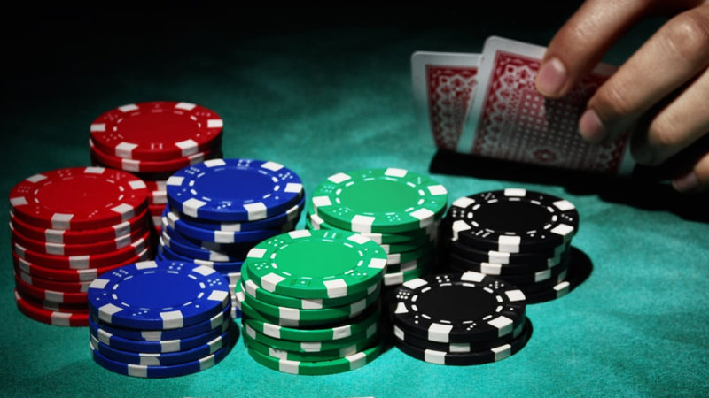 Pkv Games Ambil Free Buat Smartphone Android Serta IOS